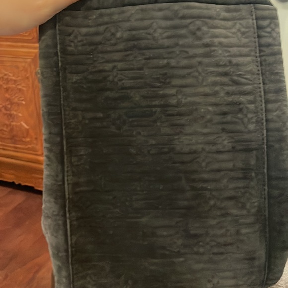 Vintage LV - Picture 3 of 5